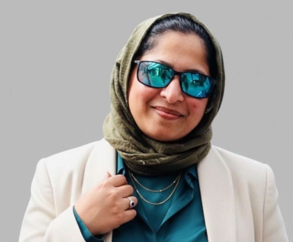 Syeda Hina Shakil, Operations Director at LifeLink Health Care